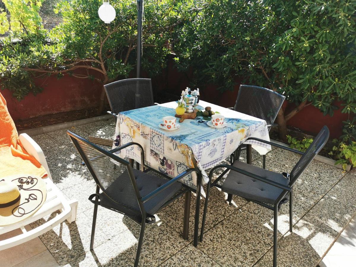 Apartments Relax Punat Exterior foto