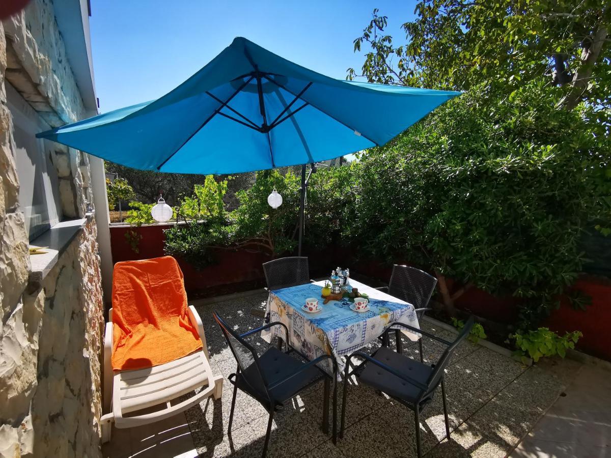 Apartments Relax Punat Exterior foto